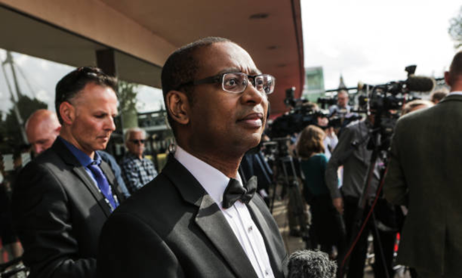 Lizo Mzimba: Ethnicity, Parents, Heritage, Family & Everything You Need to Know lizo mzimba